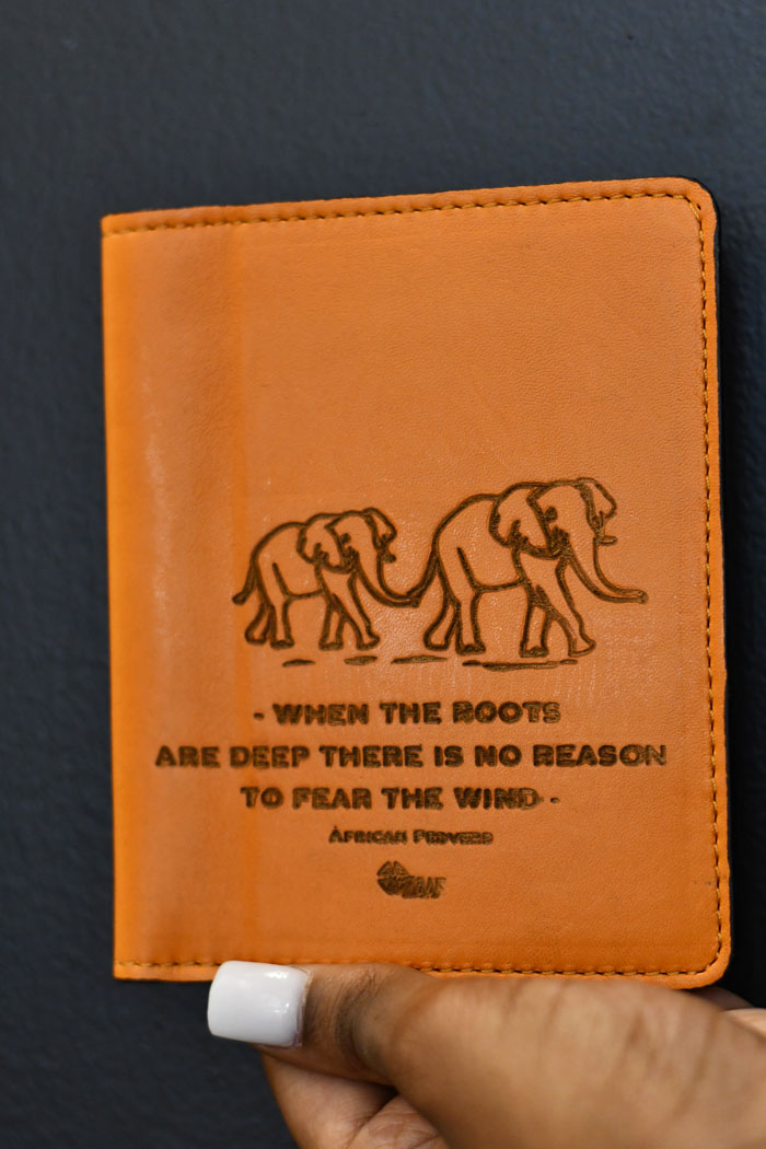 Zihoni Passport Holders - African Proverb